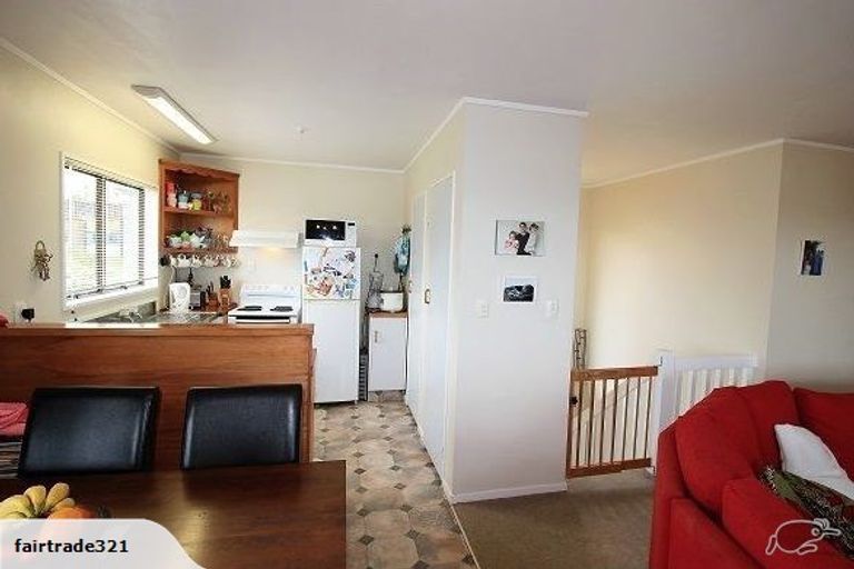 Photo of property in 16 Bellevue Road, Brookfield, Tauranga, 3110