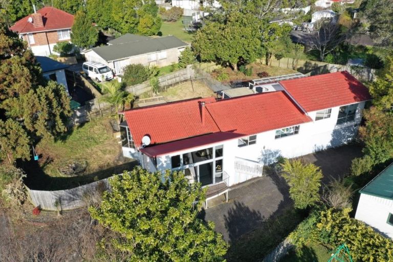 Photo of property in 39 Waitaki Street, Henderson, Auckland, 0612