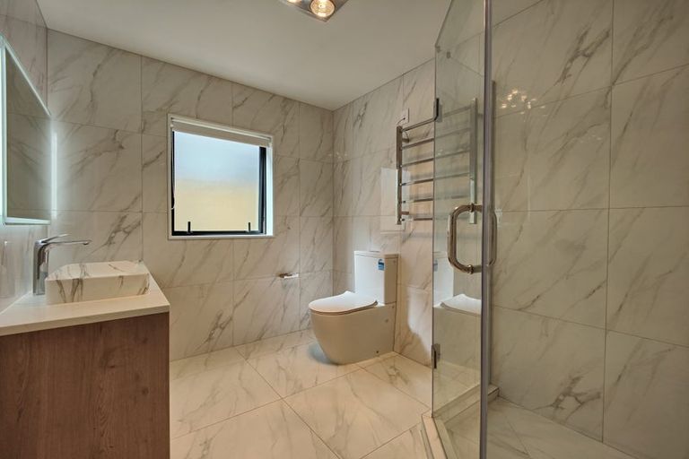 Photo of property in 37 Elevation Street, Flat Bush, Auckland, 2019