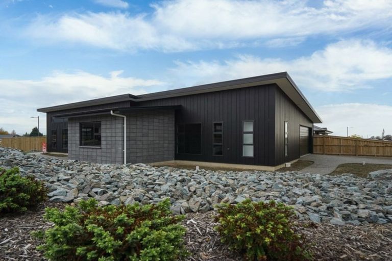 Photo of property in 16 Sabine Drive, Richmond, 7020