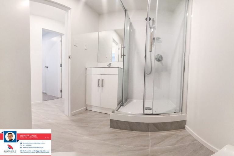 Photo of property in 271 Royal Road, Massey, Auckland, 0614