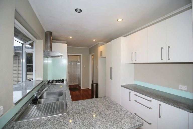 Photo of property in 37 Mountbatten Avenue, Hillcrest, Auckland, 0627