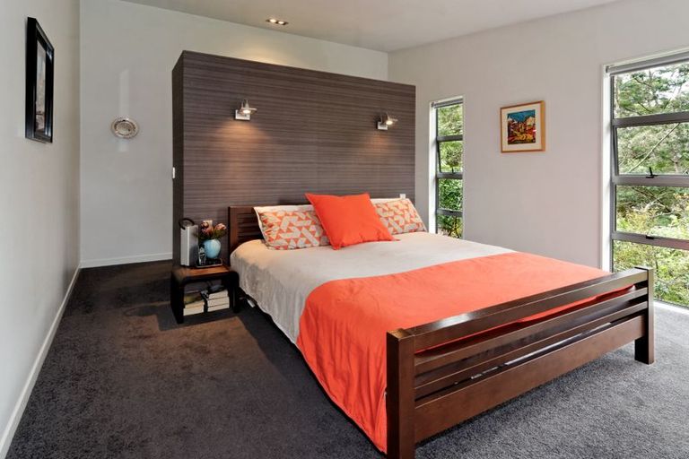 Photo of property in 20c Konini Road, Titirangi, Auckland, 0604