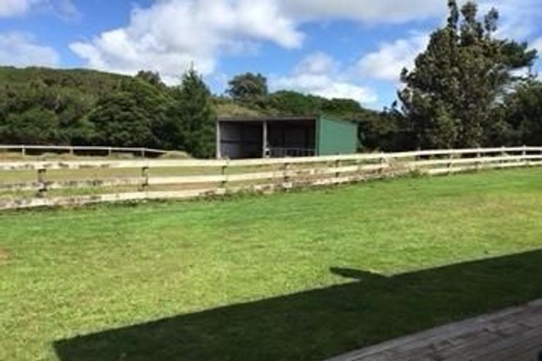 Photo of property in 186 Creamery Road, Pollok, Waiuku, 2683