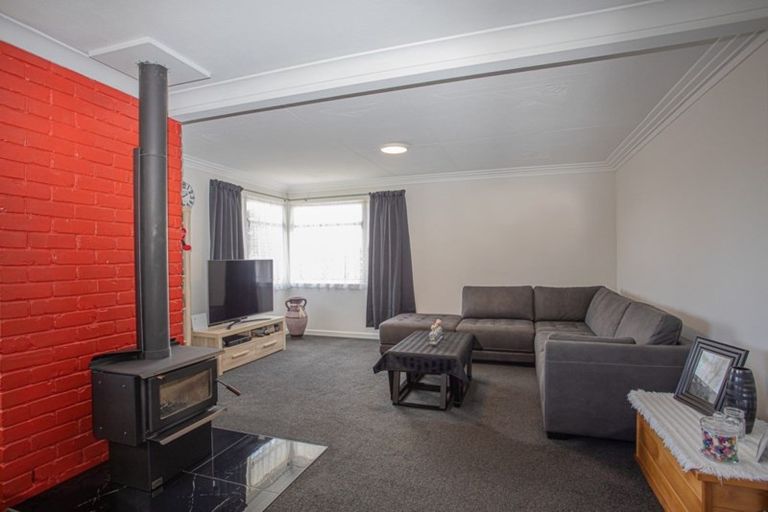 Photo of property in 143 Stobo Street, Grasmere, Invercargill, 9810