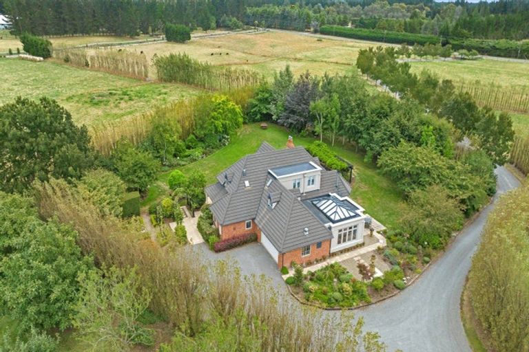 Photo of property in 481 Halkett Road, West Melton, Christchurch, 7671