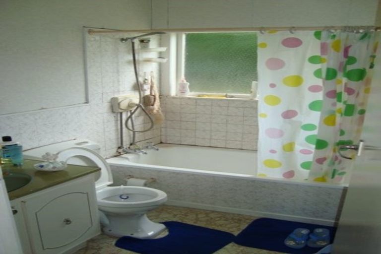 Photo of property in 4/3 Evelyn Place, Hillcrest, Auckland, 0627