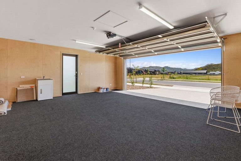 Photo of property in 26 Deans Drive, Wanaka, 9382