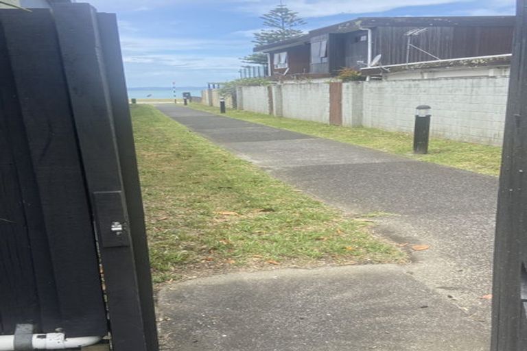 Photo of property in 2/43 Vivian Wilson Drive, Eastern Beach, Auckland, 2012