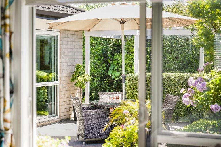 Photo of property in 58 Hillcrest Road North, Raumati Beach, Paraparaumu, 5032