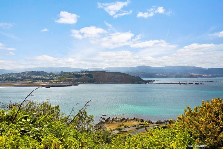 Photo of property in 88 View Road, Houghton Bay, Wellington, 6023