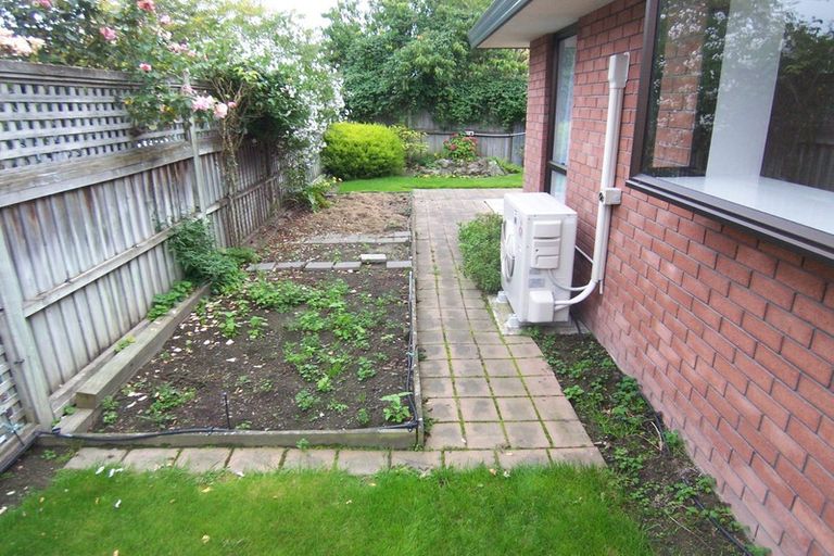 Photo of property in 4 Saskia Lane, Somerfield, Christchurch, 8024