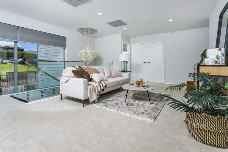 Photo of property in 12 The Landing, Riverhead, 0820