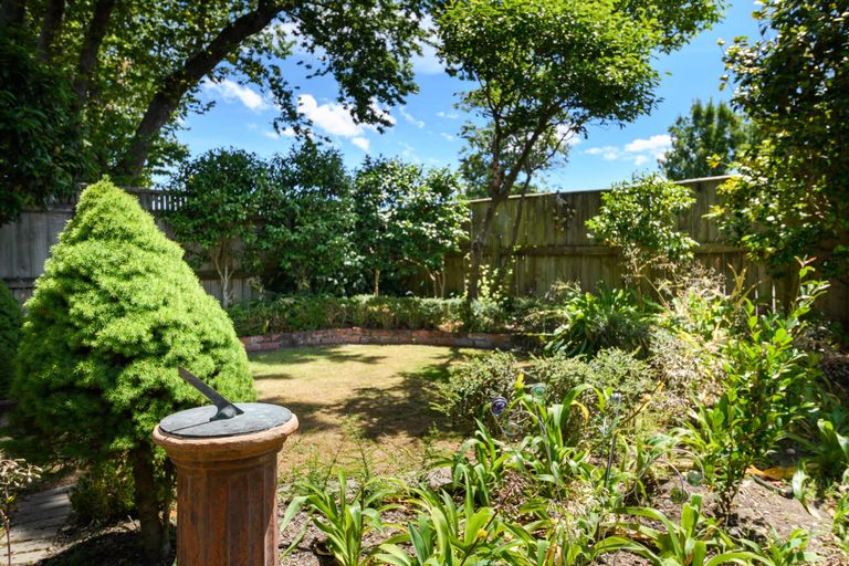 Photo of property in 3 Langston Avenue, Palmerston North, 4414