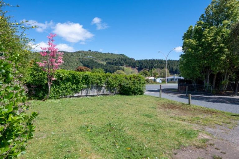 Photo of property in 105a Fairy Springs Road, Fairy Springs, Rotorua, 3015