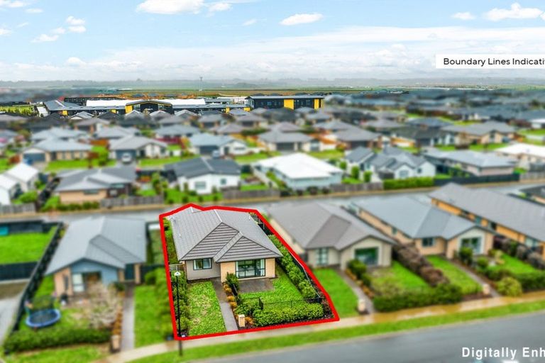 Photo of property in 18 Wallingford Crescent, Rolleston, 7615