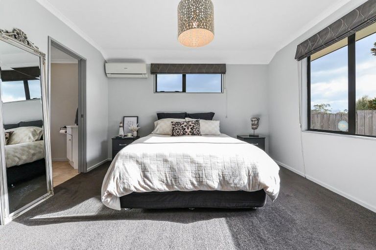 Photo of property in 16 Palm Grove Drive, Western Heights, Hamilton, 3200