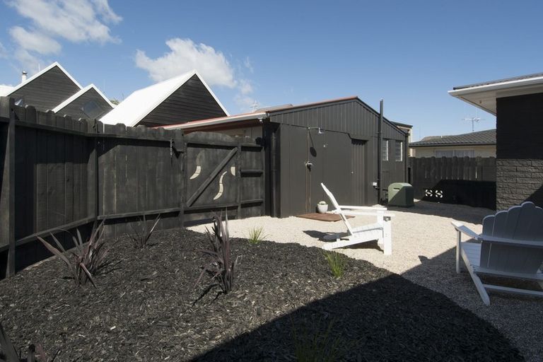 Photo of property in 12 Heath Street, Mount Maunganui, 3116