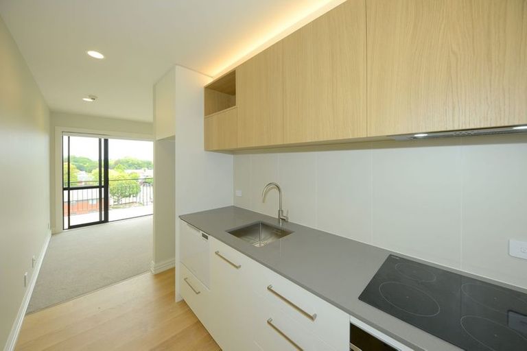 Photo of property in West Fitzroy, 7d/66 Armagh Street, Christchurch Central, Christchurch, 8013