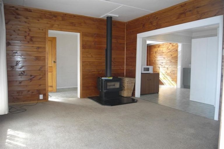 Photo of property in 490 Swanson Road, Ranui, Auckland, 0612