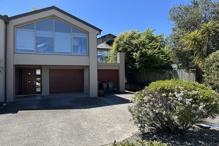 Photo of property in 3a Hallenstein Street, Queenstown, 9300