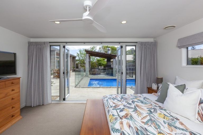 Photo of property in 62 Wood Leigh, Paraparaumu Beach, Paraparaumu, 5032