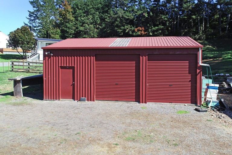 Photo of property in 32 Cascade Road, Bombay, 2675