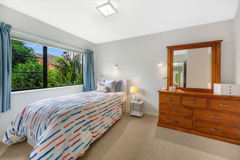 Photo of property in 6a Kokako Place, Taradale, Napier, 4112