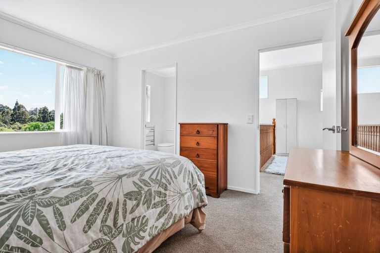 Photo of property in 30 Ramsay Drive, Acacia Bay, Taupo, 3385