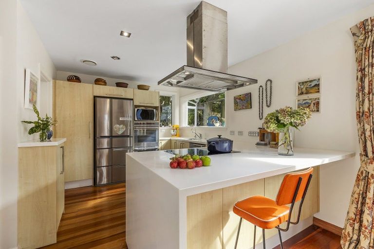 Photo of property in 26 Beach Street, Island Bay, Wellington, 6023