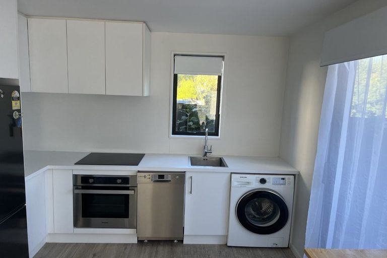 Photo of property in 1/130 Olliviers Road, Phillipstown, Christchurch, 8011