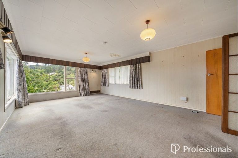 Photo of property in 66 Hay Street, Naenae, Lower Hutt, 5011