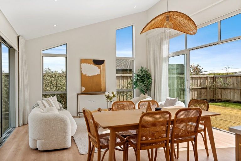 Photo of property in 13 Finstock Way, Rolleston, 7614