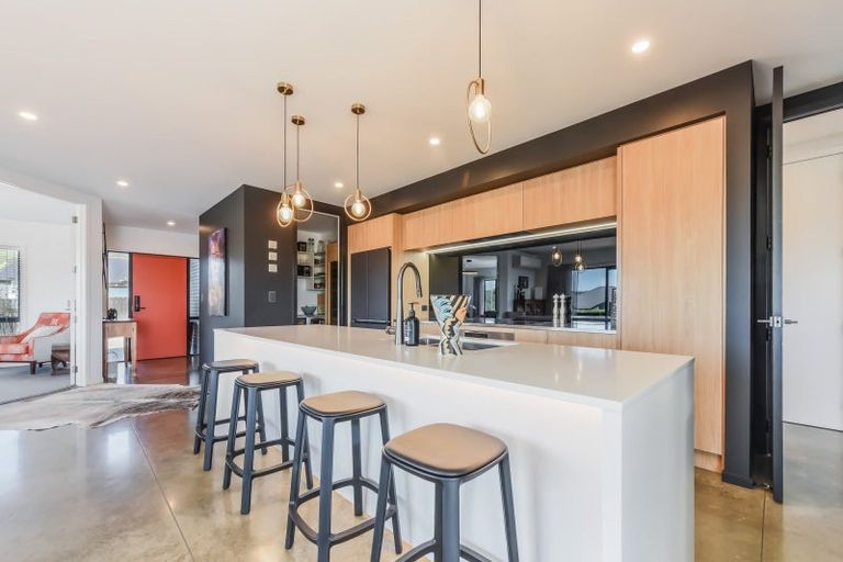 Photo of property in 17 Huntaway Close, Stoke, Nelson, 7011