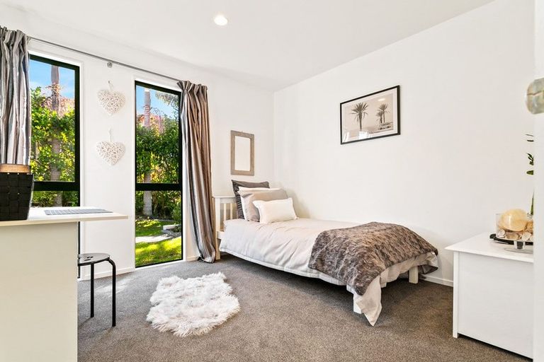 Photo of property in 37 Blue Heron Rise, Stanmore Bay, Whangaparaoa, 0932