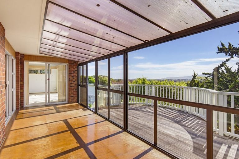 Photo of property in 107 Winara Avenue, Waikanae, 5036