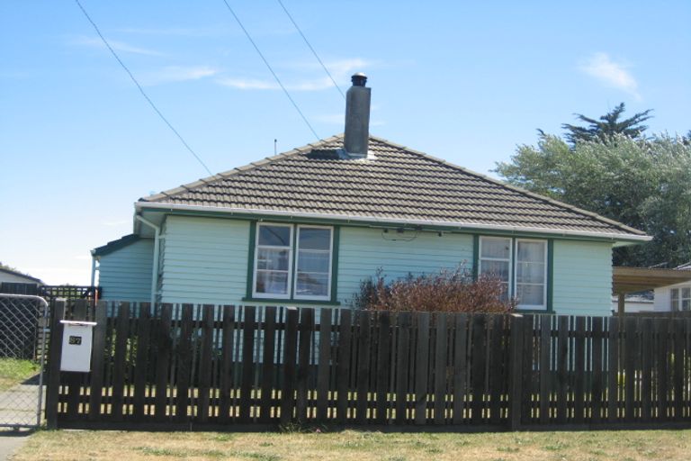 Photo of property in 87 Baynes Street, Burwood, Christchurch, 8083