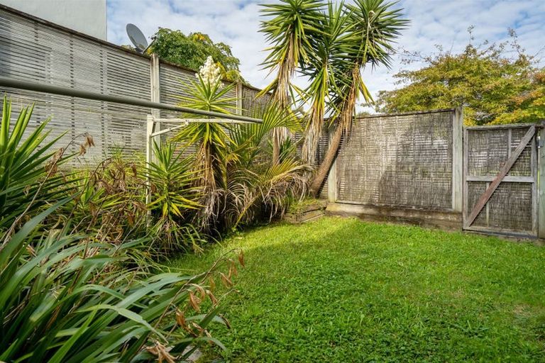 Photo of property in 4/48 Schnapper Rock Road, Schnapper Rock, Auckland, 0632