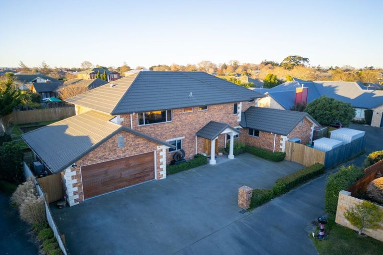 Photo of property in 10 Matthew Place, Aidanfield, Christchurch, 8025