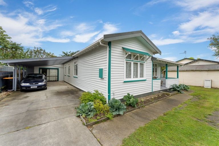 Photo of property in 83 Wood Street, Takaro, Palmerston North, 4410