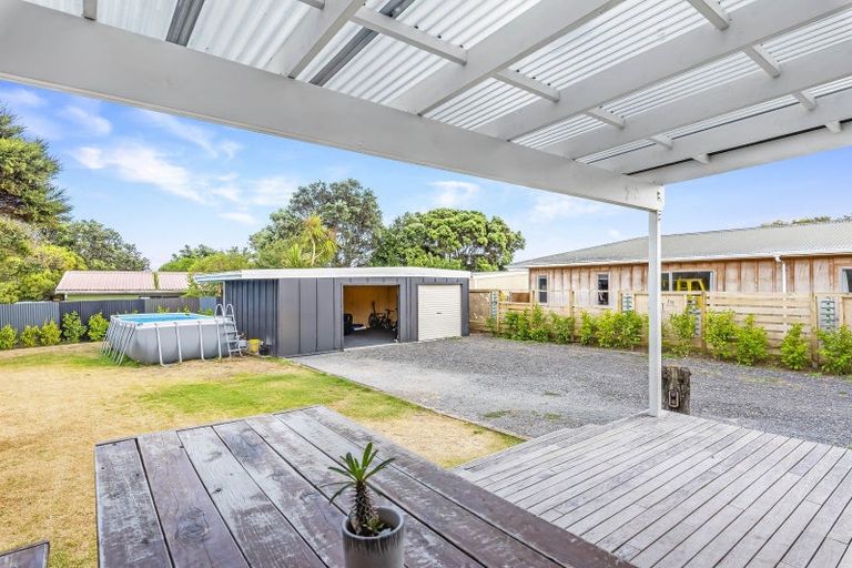 Photo of property in 13 Gawler Street, Te Horo Beach, Otaki, 5581
