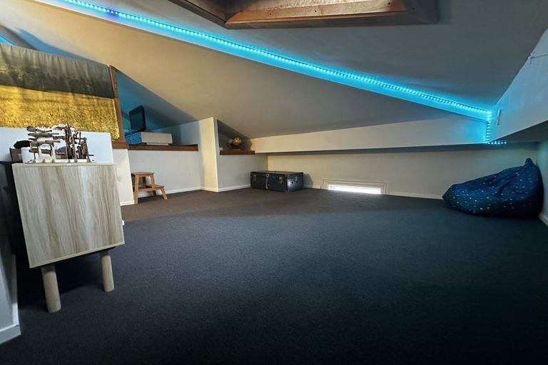 Photo of property in 22 Tamar Street, Island Bay, Wellington, 6023