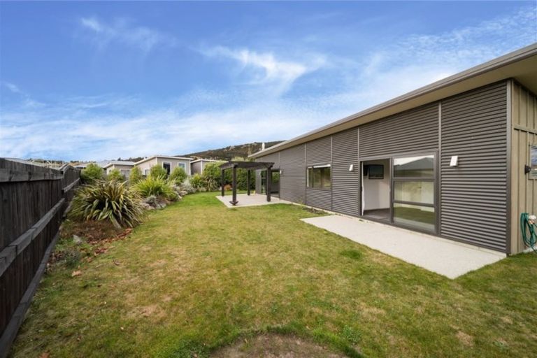 Photo of property in 122 Rob Roy Lane, Wanaka, 9305