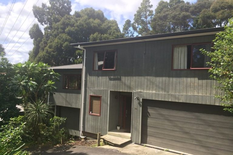 Photo of property in 30a Brunton Place, Glenfield, Auckland, 0629