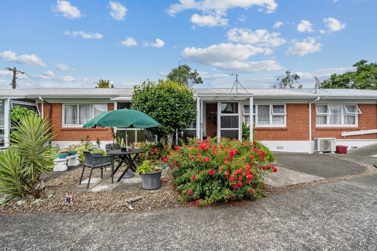 Photo of property in 49a Mains Avenue, Kensington, Whangarei, 0112