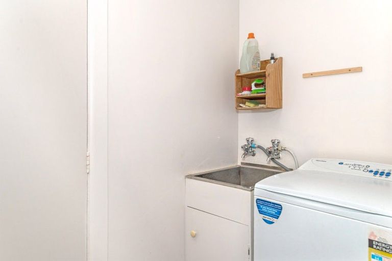 Photo of property in 100 Awapuni Road, Awapuni, Gisborne, 4010