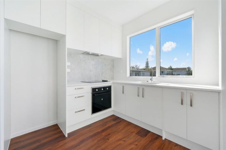 Photo of property in 12c Caserta Place, Clover Park, Auckland, 2023