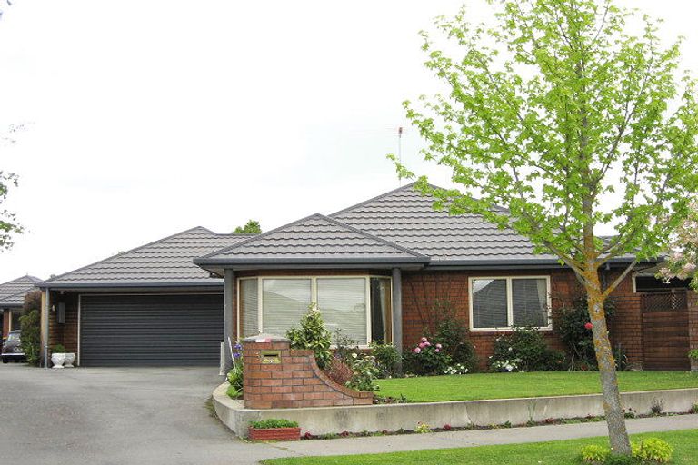 Photo of property in 5a Wiltshire Court, Rangiora, 7400