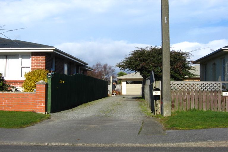 Photo of property in 37 Moa Street, Waikiwi, Invercargill, 9810