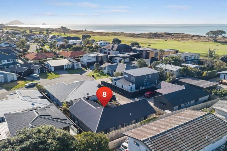 Photo of property in 8 Huanui Close, Papamoa Beach, Papamoa, 3118